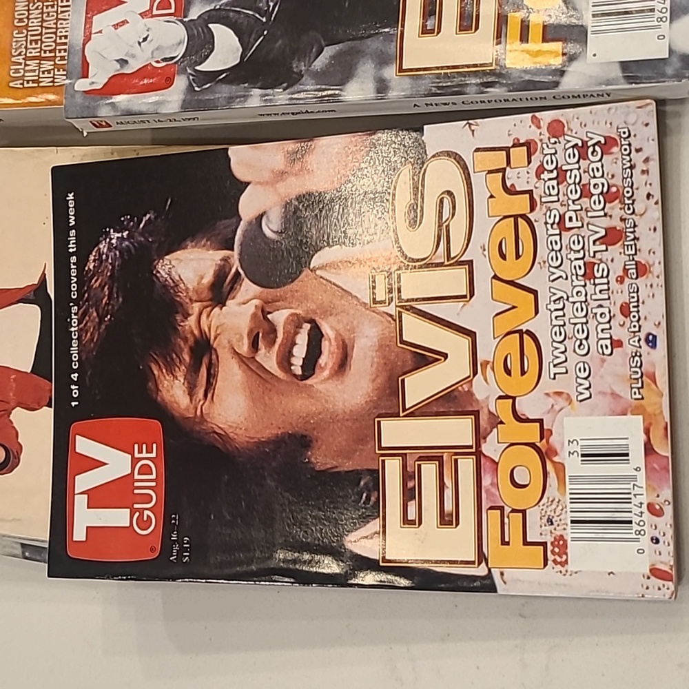 Elvis TV Guide Bundle - Picture 2 of 9
